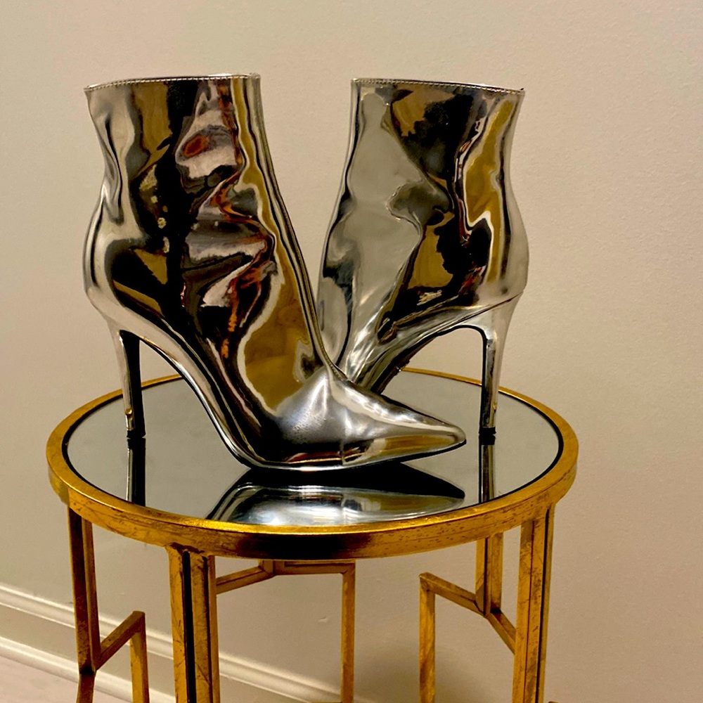 Thalía Metallic Heel Boots 6.5M